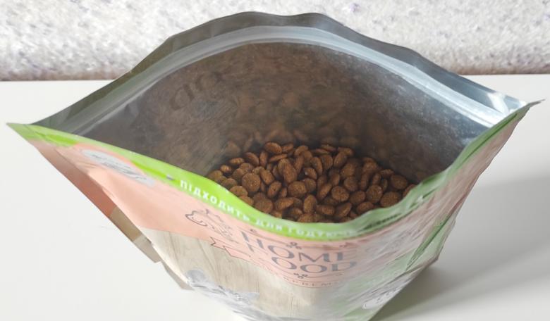 Упаковка сухого корма Home Food ягненок с рисом для котят